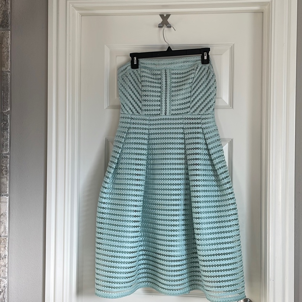 New York and Company Strapless Dress